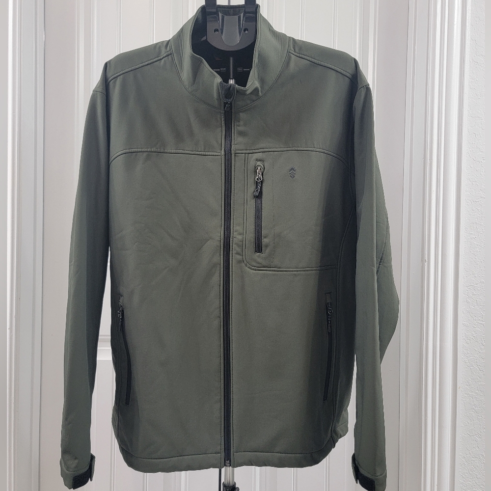 Free Country soft shell jacket